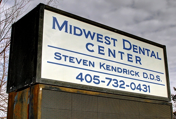 midwest city dental center sign